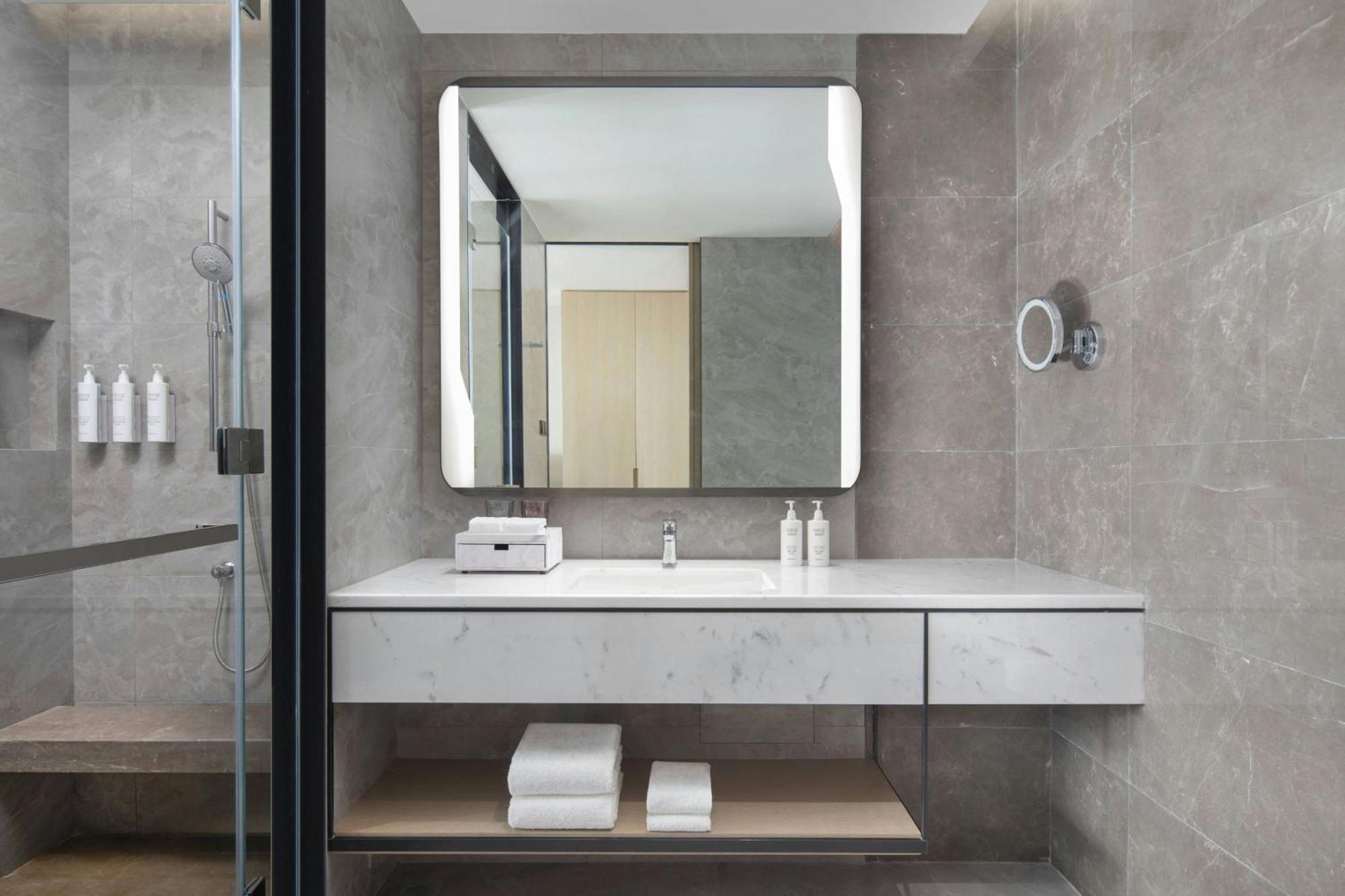 Courtyard By Marriott Beijing Changping Exterior photo